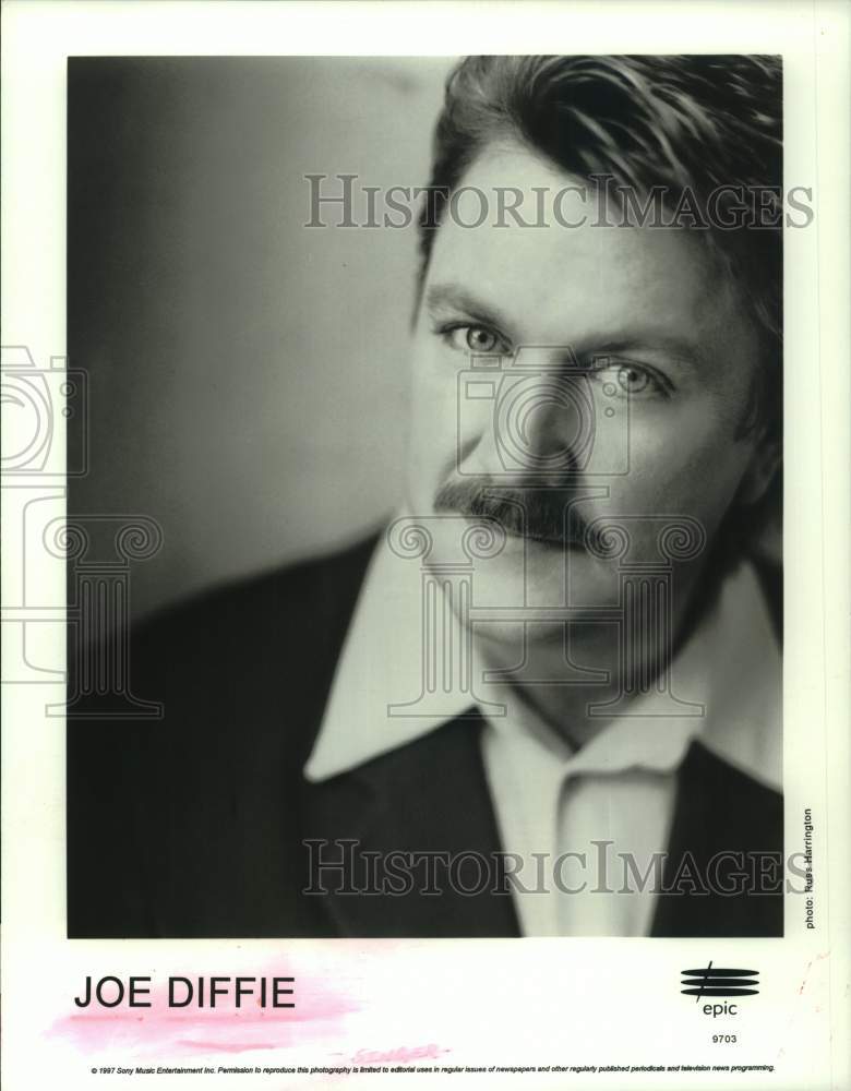 1997 Press Photo Musician Joe Diffie - Historic Images