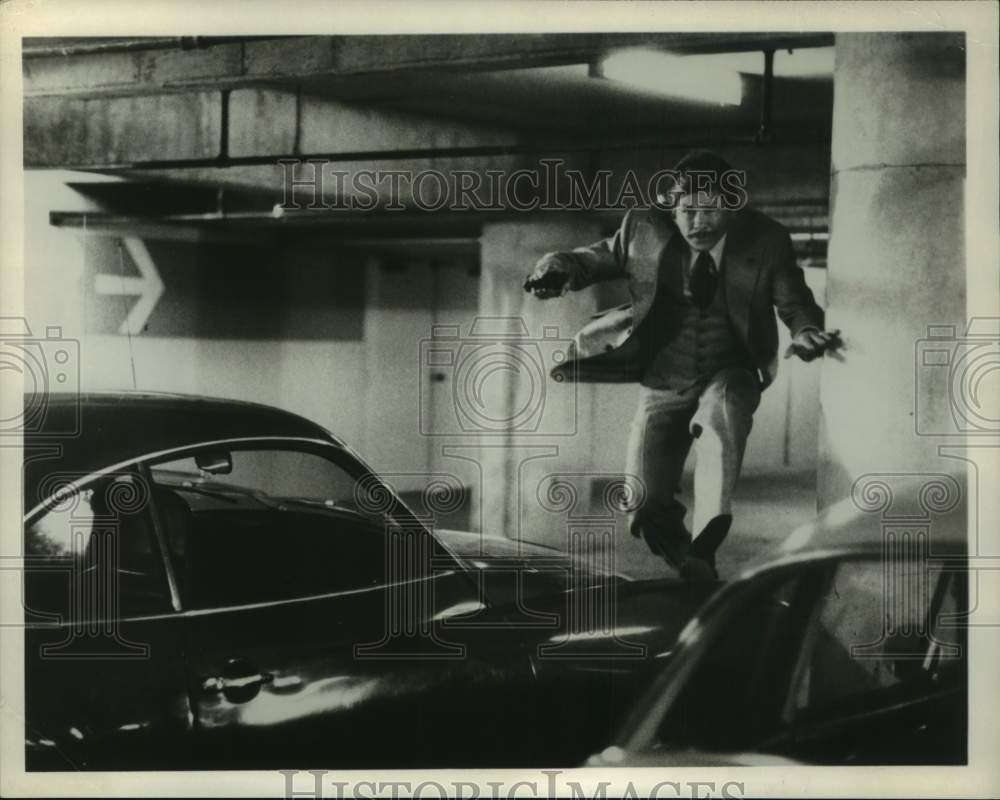 1980 Press Photo Actor Charles Bronson in "Telefon" - Historic Images