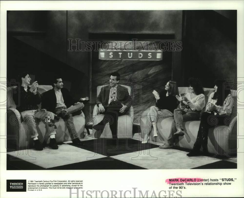 1991 Press Photo Scene with TV show host Mark DeCarlo and contestants on STUDS. - Historic Images