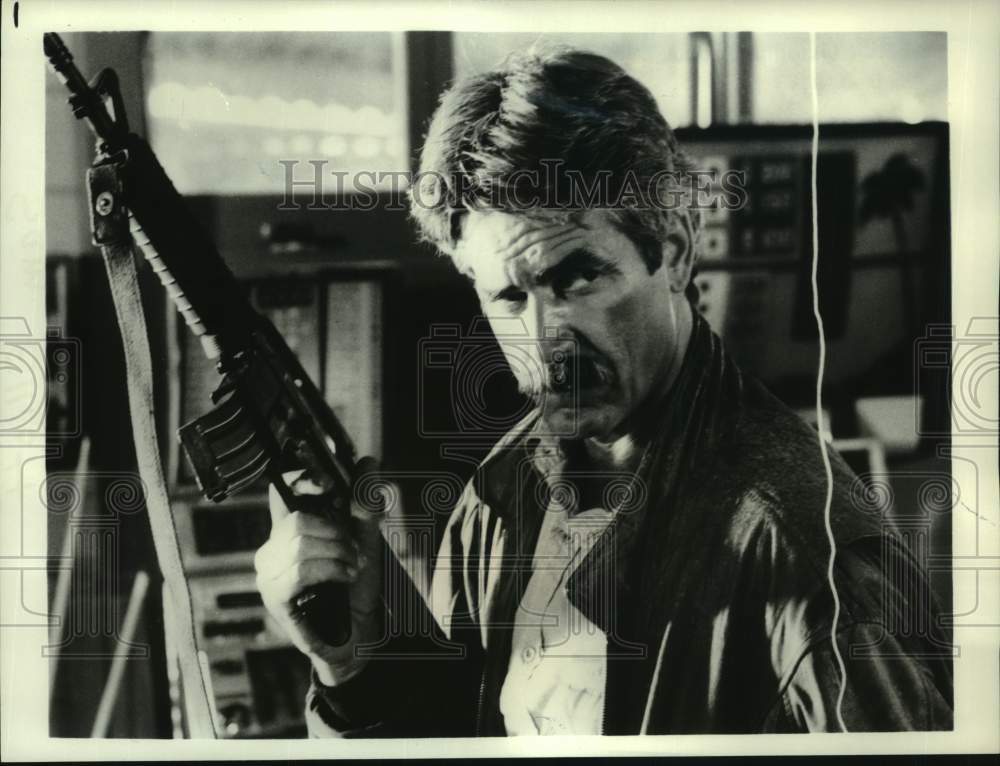 1986 Press Photo Sam Elliott stars in "The Blue Lightning" on CBS - Historic Images