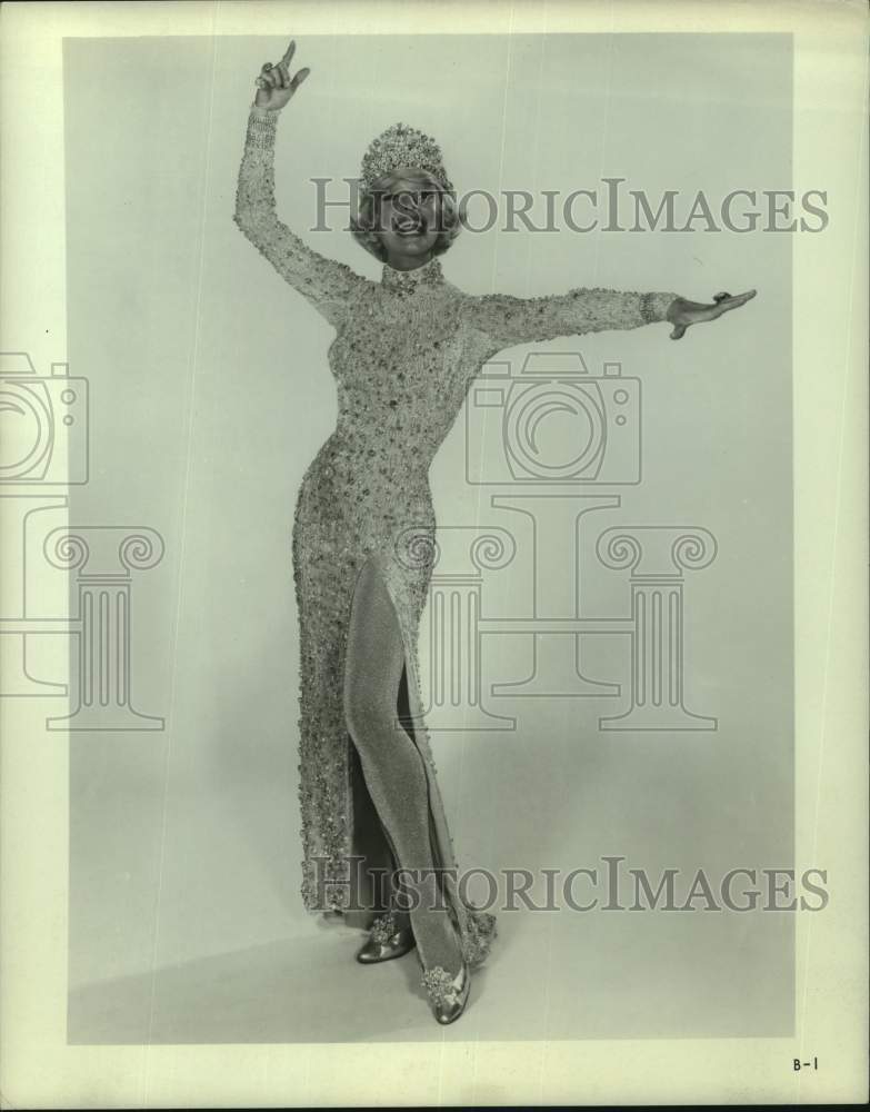 1968 Press Photo Actress Carol Channing - Historic Images