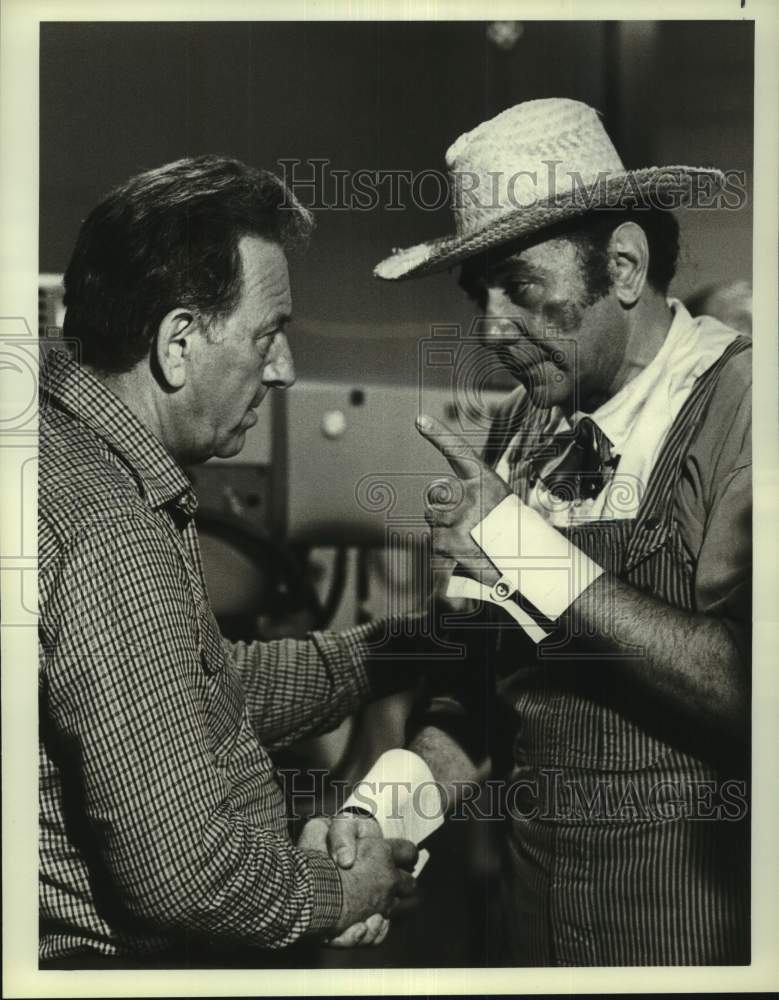 1979 Press Photo Michael Constantine and Jack Klugman in "Quincy" series - Historic Images