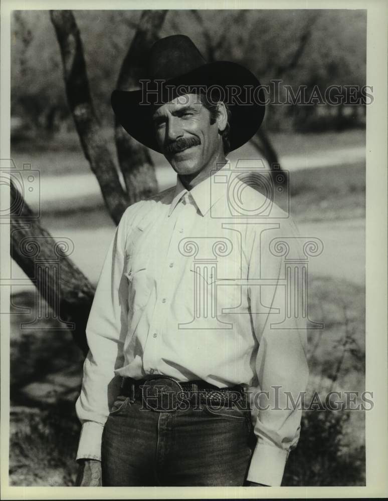 1983 Press Photo Actor Sam Elliott stars in "The Yellow Rose" - Historic Images