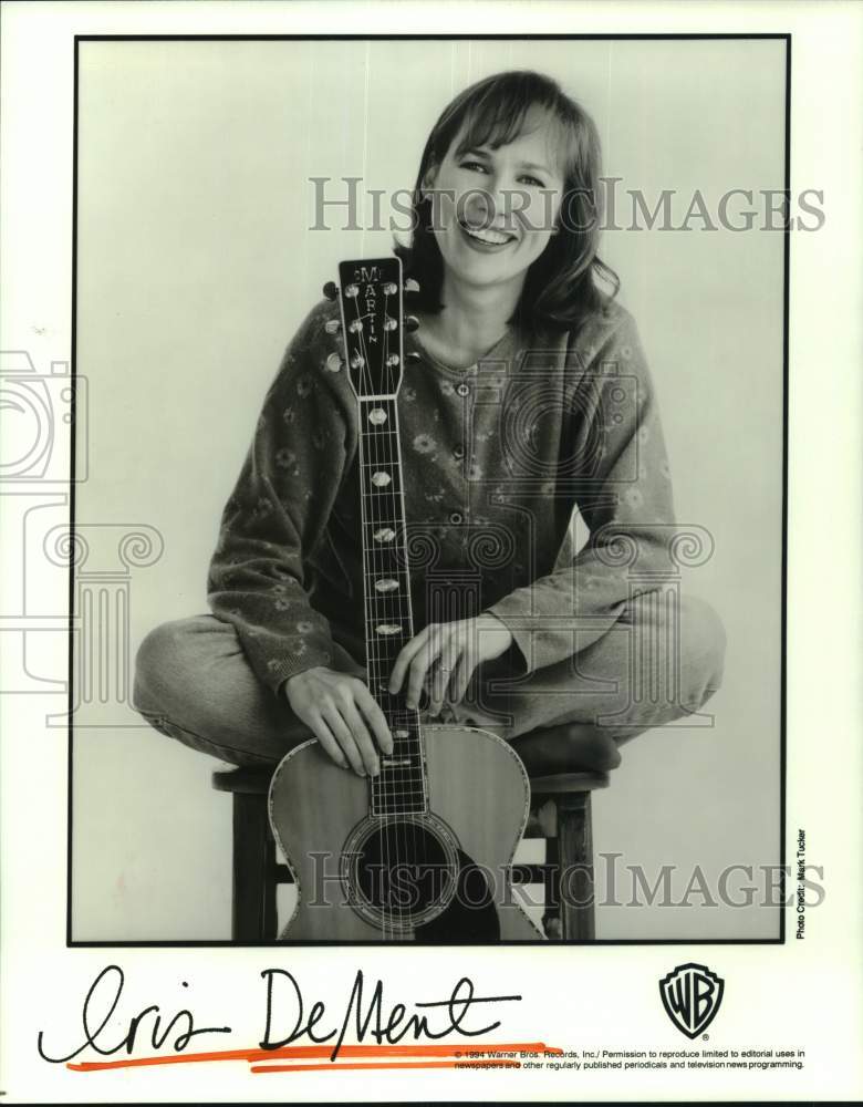 1994 Press Photo Musician Iris DeMent. - Historic Images