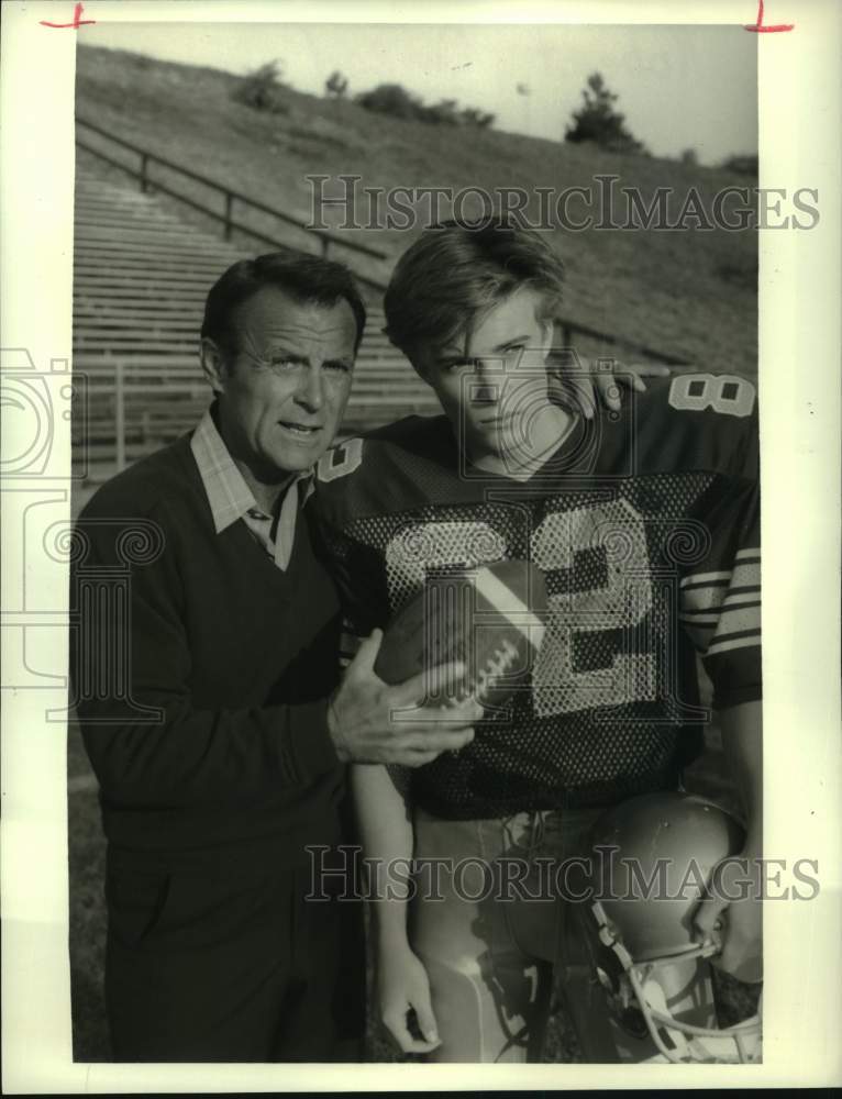 1988 Press Photo Actor Robert Conrad in Glory Days on CBS - Historic Images