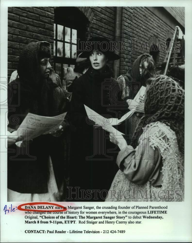 1995 Press Photo Dana Delany in Choices of the Heart: The Margaret Sanger Story - Historic Images