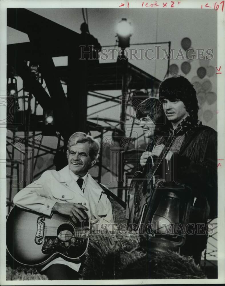 1970 Press Photo Members of the music group The Everly Brothers - hcp40810- Historic Images