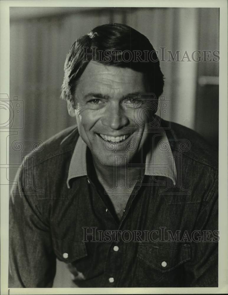 1983 Press Photo Actor Chad Everett stars in "The Rousters" - Historic Images