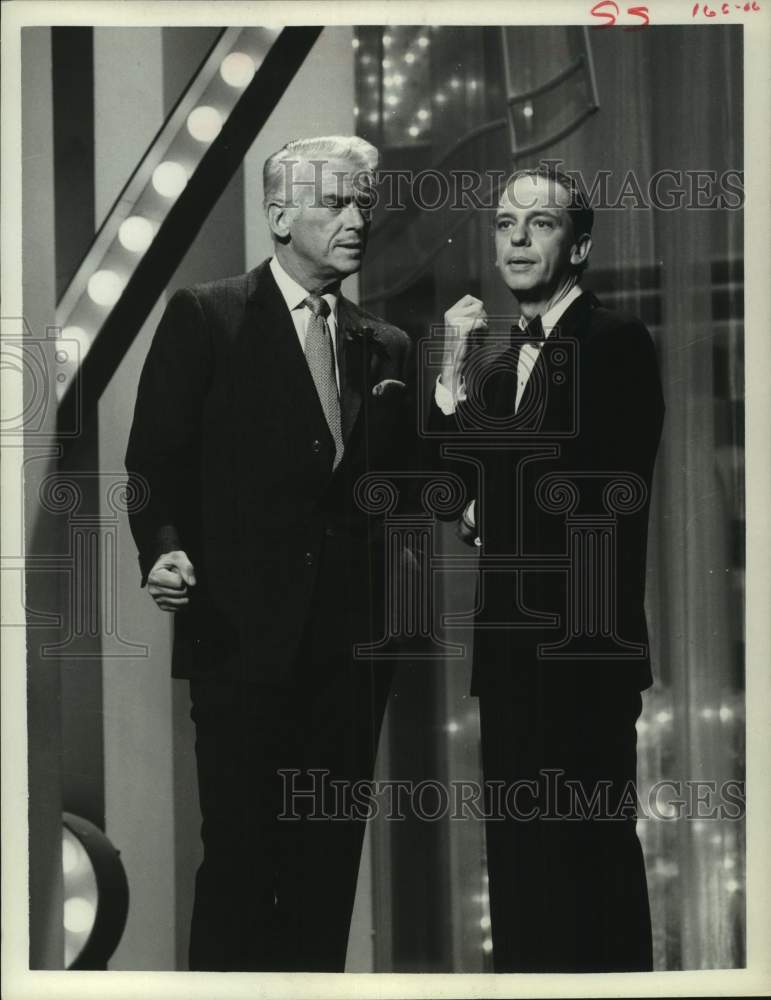 1968 Press Photo Douglas Fairbanks, Jr. and Don Knotts - Historic Images