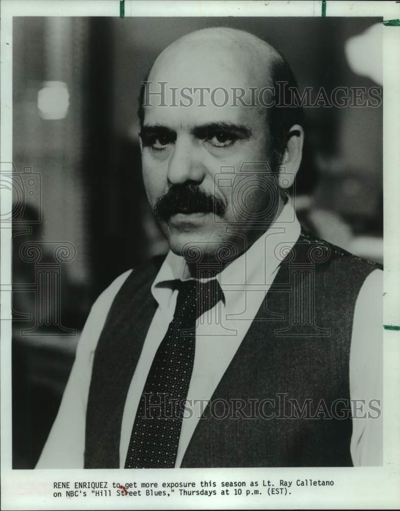 1985 Press Photo Actor Rene Enriquez on "Hill Street Blues" - Historic Images