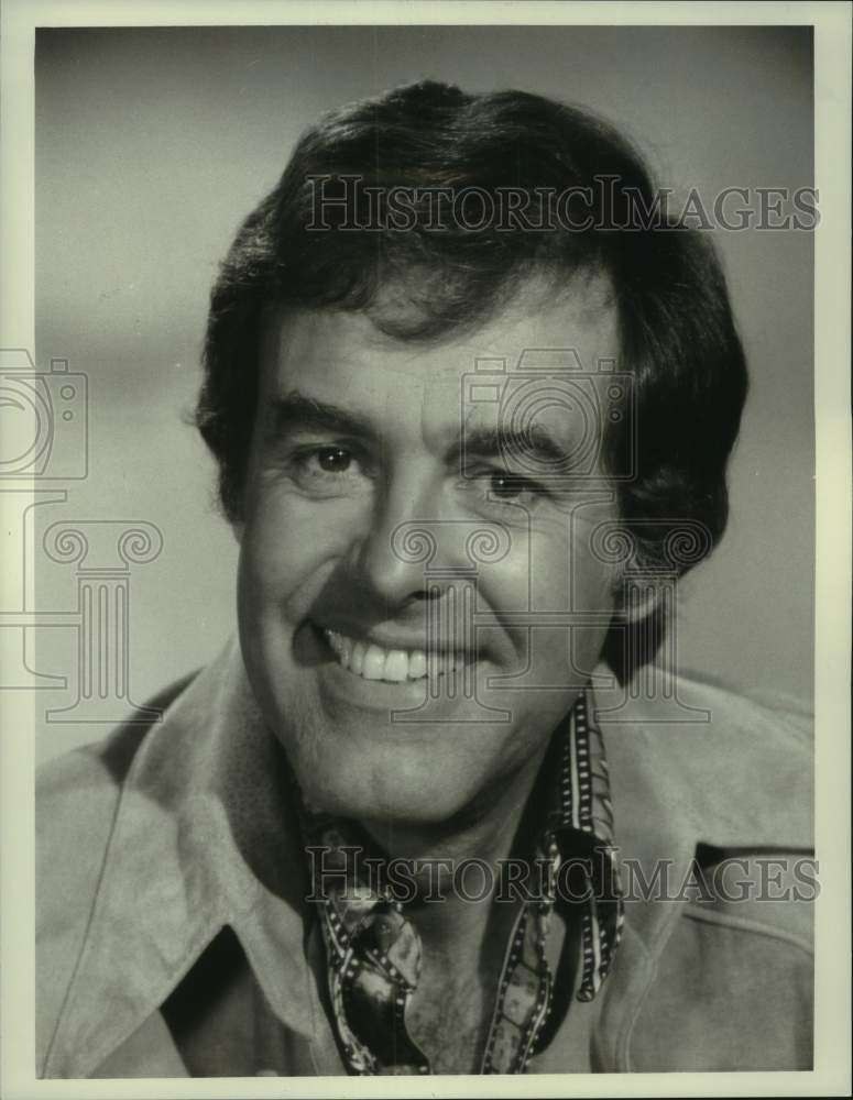 1979 Game show host Geoff Edwards of "Jackpot!" - Historic Images