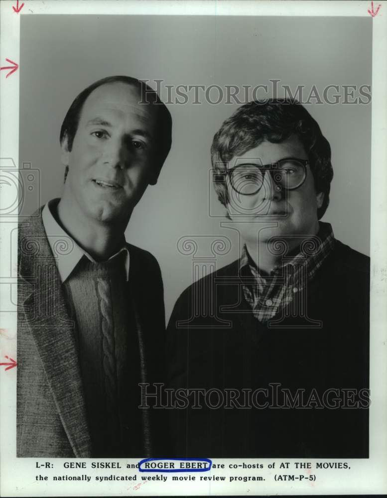 1986 Press Photo Gene Siskel, Robert Ebert Hosting &quot;At the Movies&quot; - Historic Images