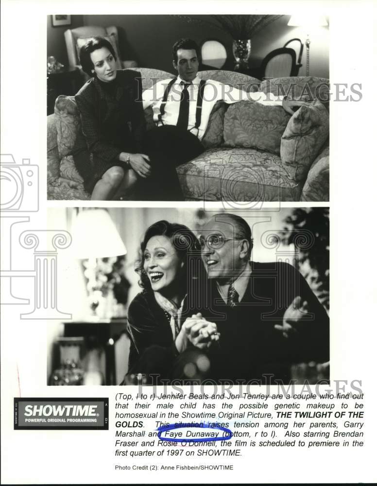 1997 Press Photo Scenes From Showtime Picture "The Twilight of the Golds" - Historic Images