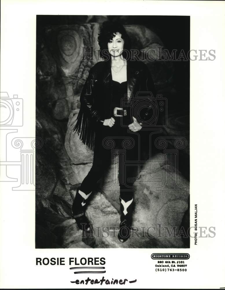 1993 Press Photo Entertainer Rosie Flores. - Historic Images