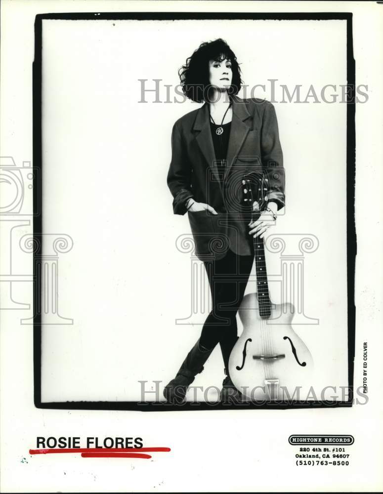 1992 Press Photo Entertainer Rosie Flores. - Historic Images