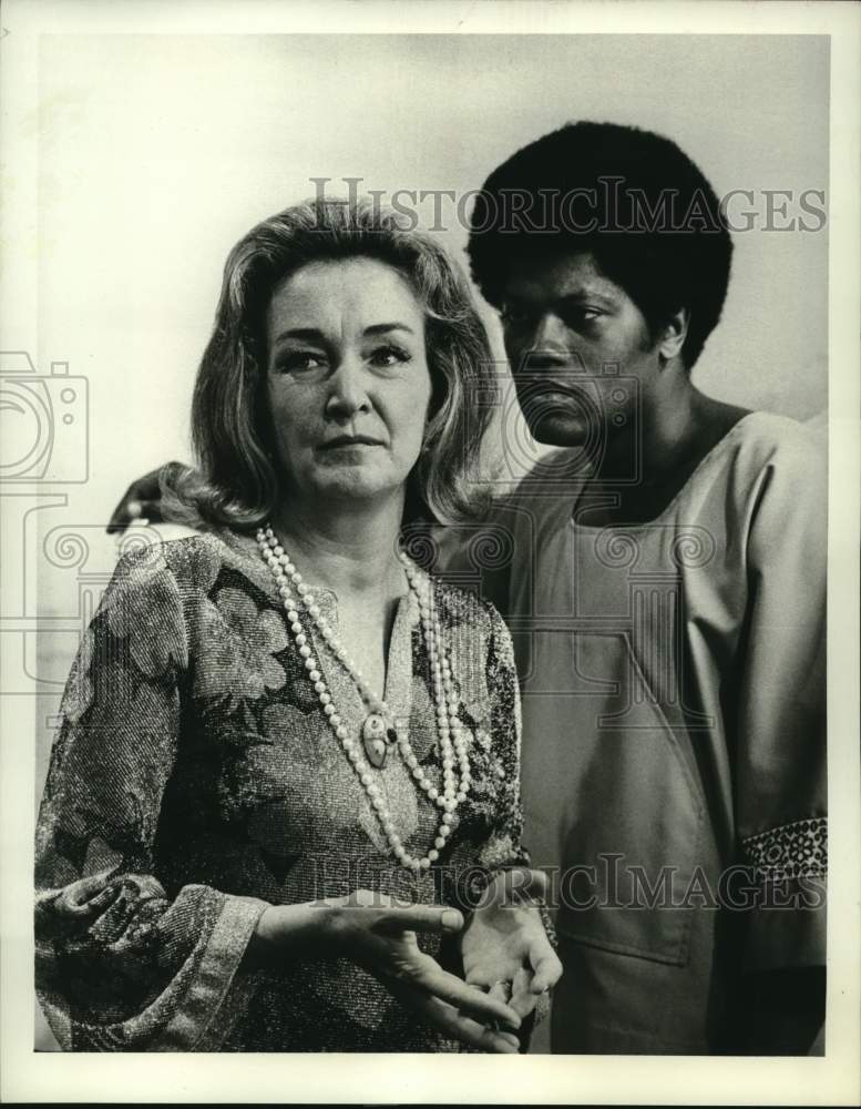 1969 Press Photo Clarence Williams and Nina Foch in "The Mod Squad" - Historic Images