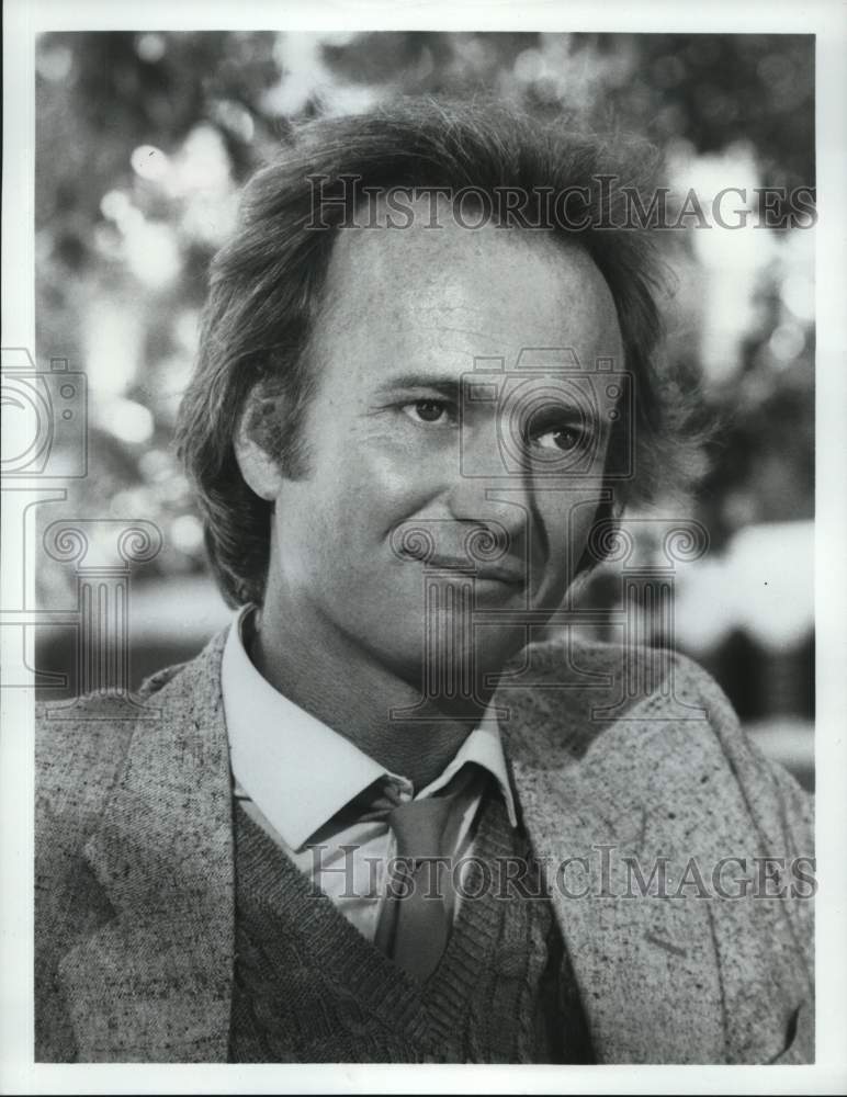1984 Press Photo Actor Anthony Geary staring in The Impostor. - Historic Images