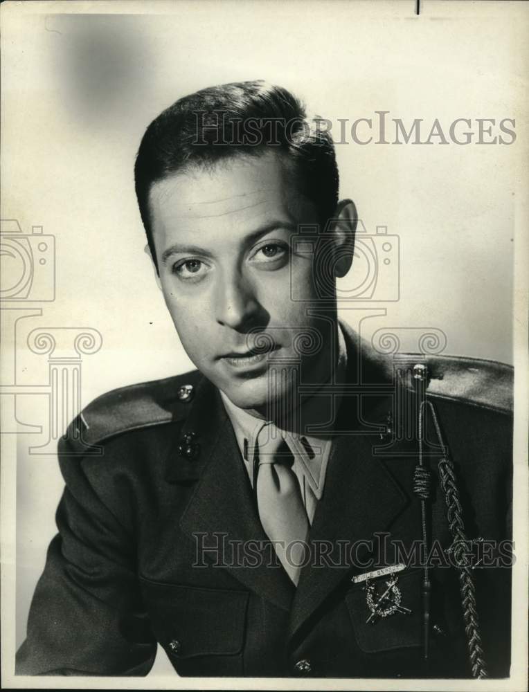 1964 Press Photo Actor Steve Franken of &quot;The Lieutenant&quot; and &quot;Mr Novak&quot; - Historic Images