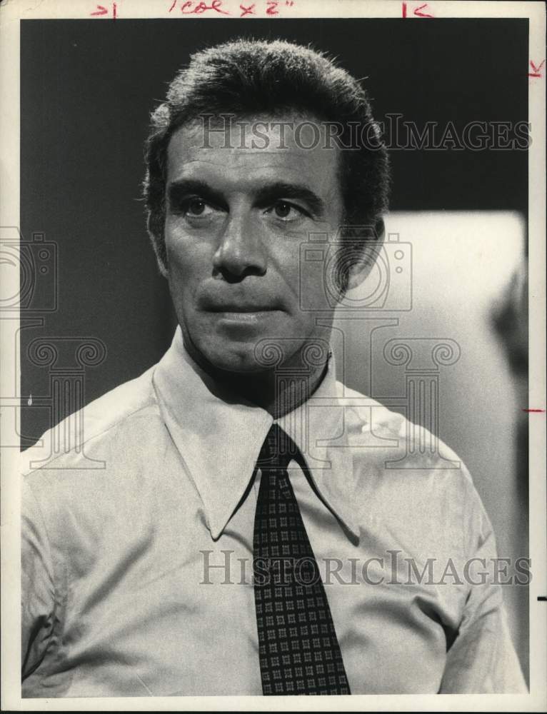 1972 Press Photo Actor Tony Franciosa starring in Search on NBC. - Historic Images