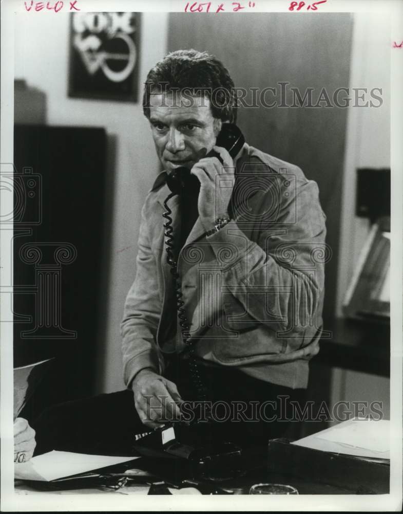 1975 Press Photo Actor Tony Franciosa starring in Matt Helm on ABC. - Historic Images