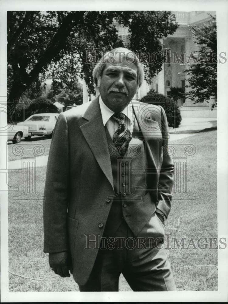 1978 Press Photo ABC News Correspondent David Garcia outside the White House - Historic Images