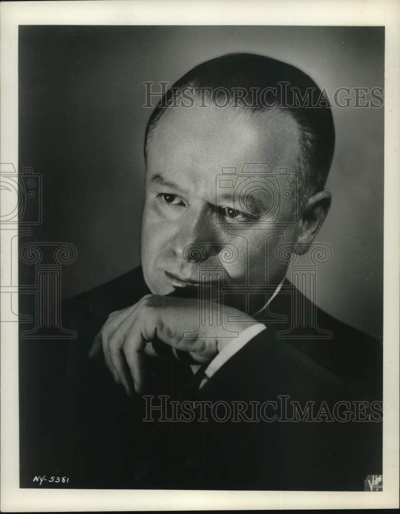 Press Photo Violinist Zino Francescatti - Historic Images