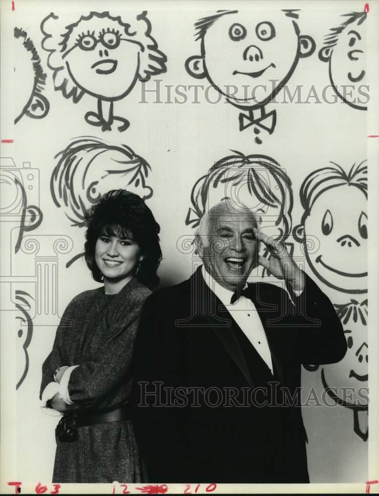 1985 Press Photo Allen Funt and Nancy McKeon Host "Candid Kids" - Historic Images