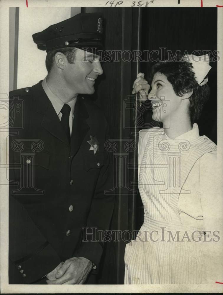 1970 Press Photo Don and Linda Galloway star in NBC&#39;s &quot;Ironside&quot; - Historic Images