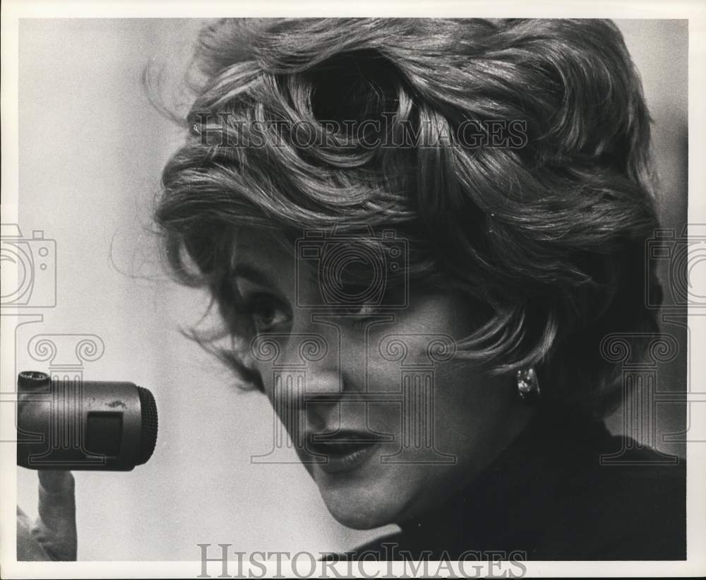 1971 Press Photo Actress Fannie Flagg - Historic Images