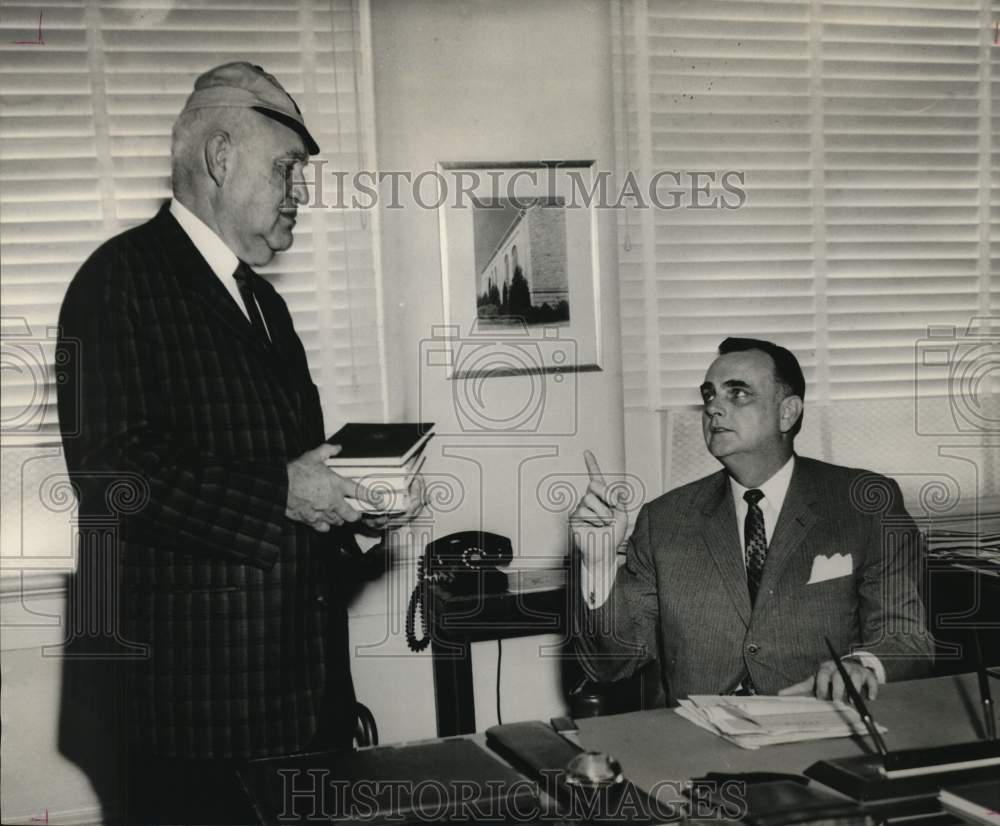 1961 Dr. Durwood Fleming of Southwestern University with Reporter-Historic Images