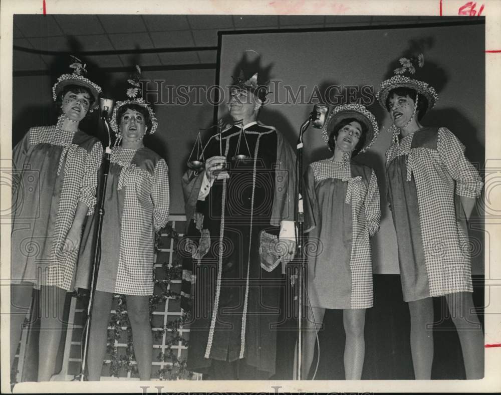 1966 Group Performs in Houston-Historic Images