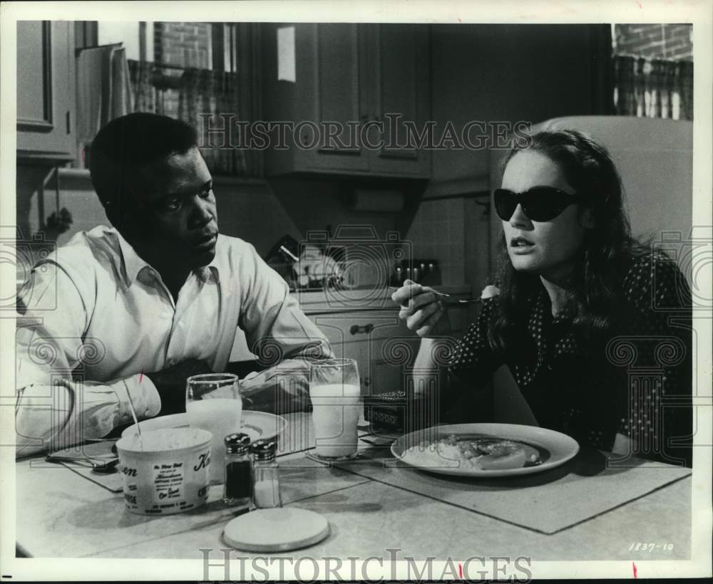 1966 Actors Elizabeth Hartman &amp; Sidney Poitier in Movie Scene-Historic Images