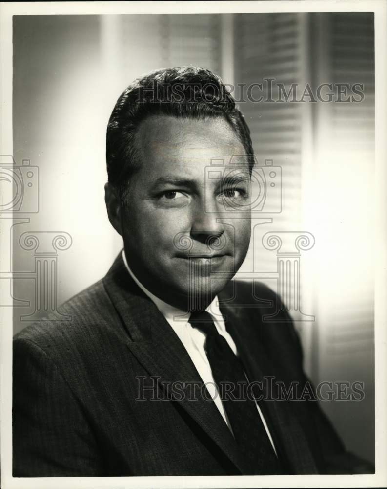 1962 Press Photo Stirling Silliphant, Writer and Cocreator of "Route 66"- Historic Images