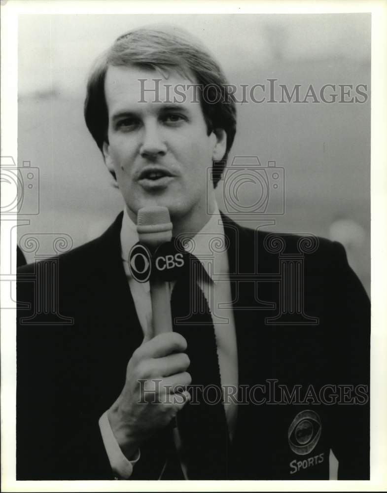 1986 Press Photo CBS Sportscaster John Tesh. - hcp82329- Historic Images