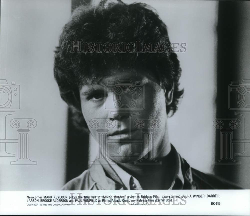 1983 Press Photo Actor Mark Keyloun in Title Role in Film &quot;Mike&#39;s Murder&quot; - Historic Images