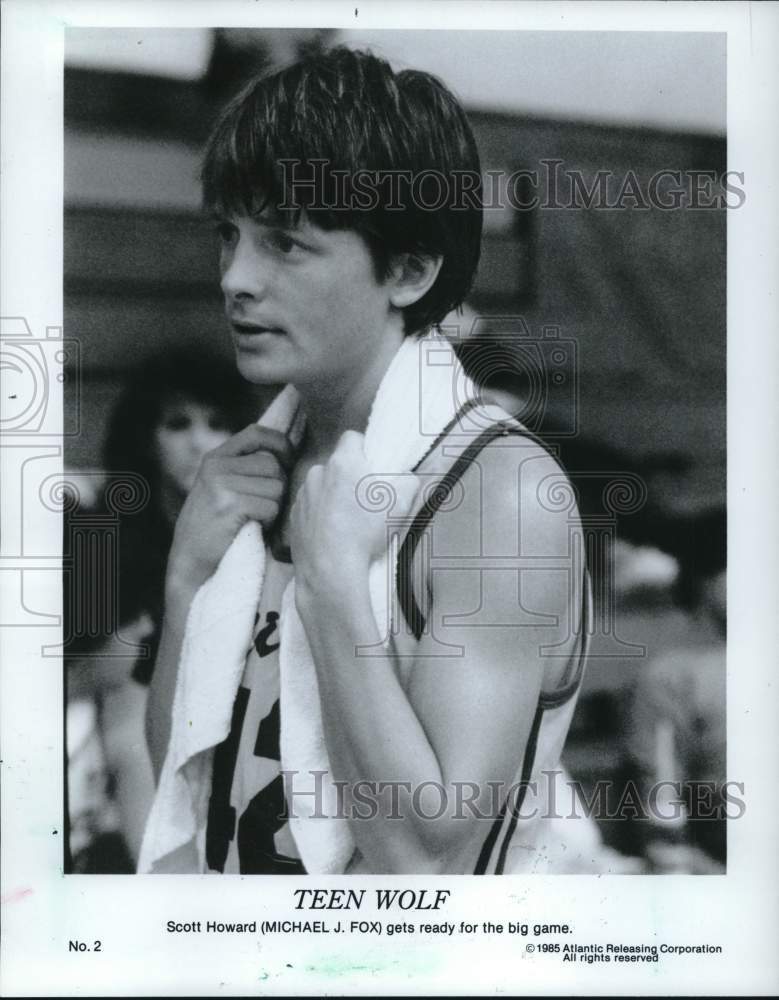 1985 Press Photo Actor Michael J. Fox in "Teen Wolf" Movie - hcq22136 - Historic Images