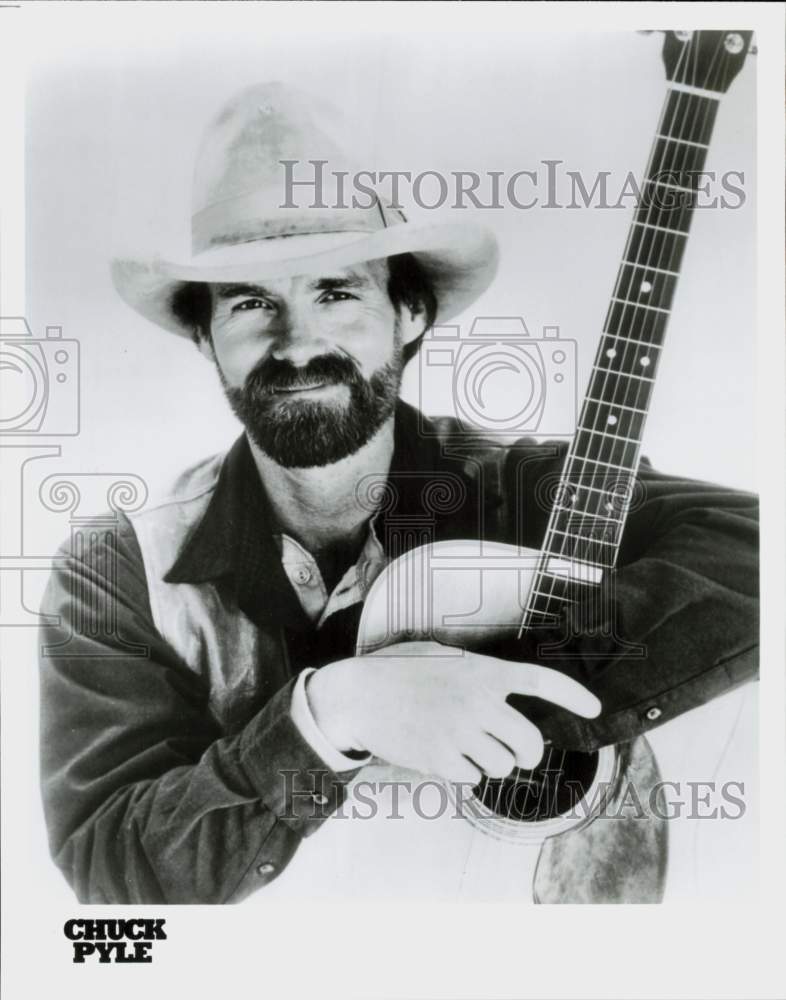 1990 Press Photo Entertainer Chuck Pyle - hcq46100- Historic Images