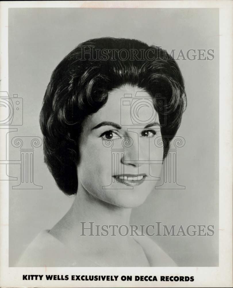 1976 Press Photo Singer Kitty Wells - hcq46305- Historic Images