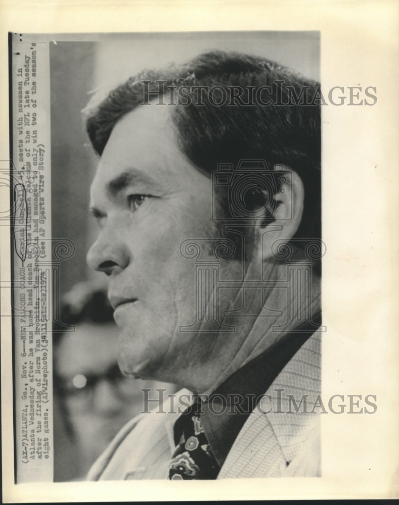 1974 Press Photo Marion Campbell, Atlanta Falcons Head Football Coach - Historic Images