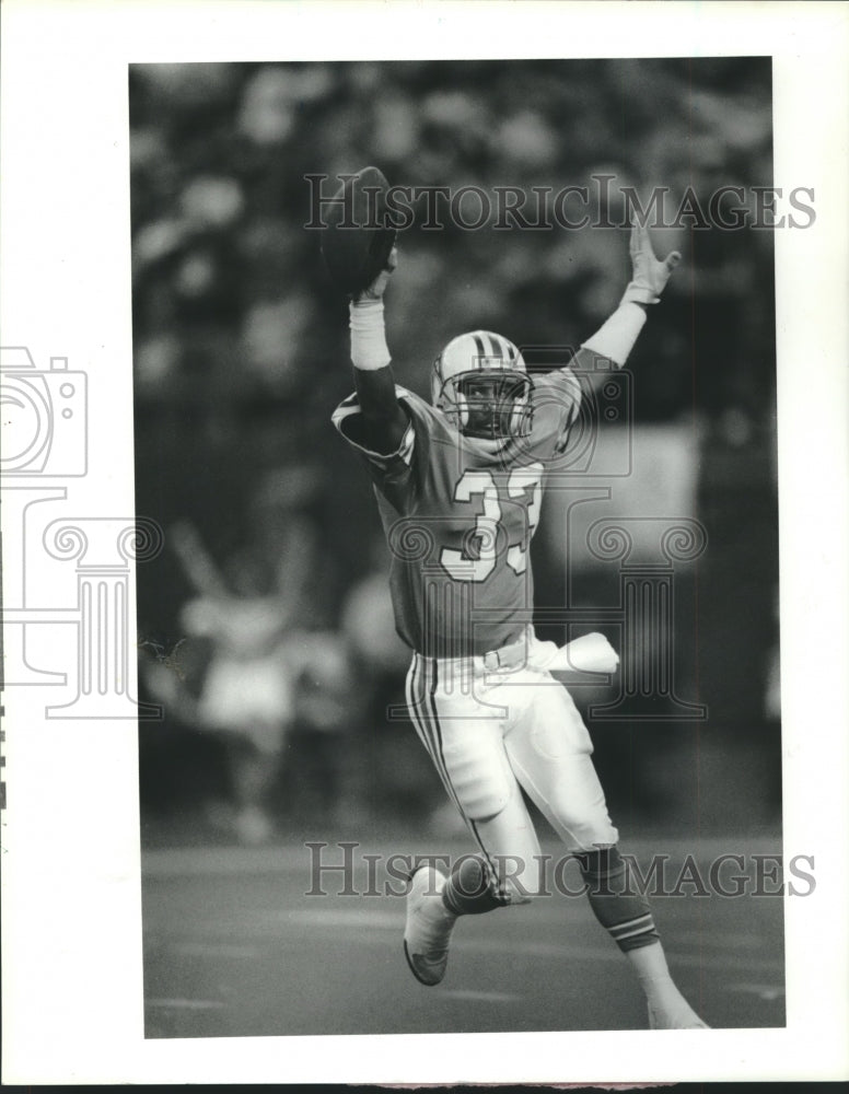 1989 Press Photo Houston Oilers&#39; BIlly Bell celebrates recovering blocked punt- Historic Images