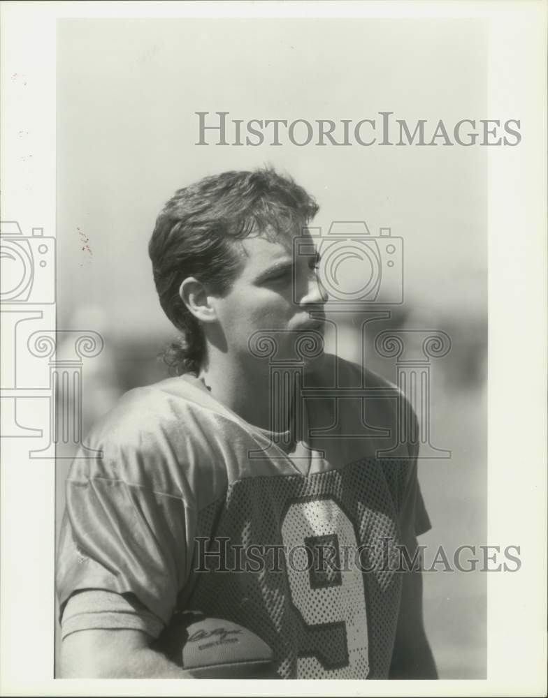 1987 Press Photo John Diettrich, kicker for the Houston Oilers - hcs02792 - Historic Images