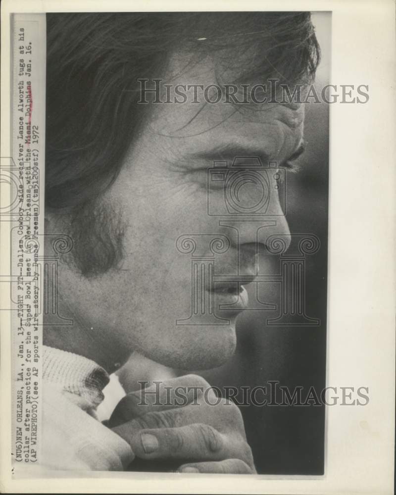 1972 Press Photo Cowboy receiver Lance Alworth after practice in New Orleans - Historic Images