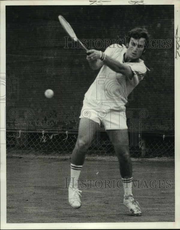 1976 Press Photo Pro Tennis player Eddie 