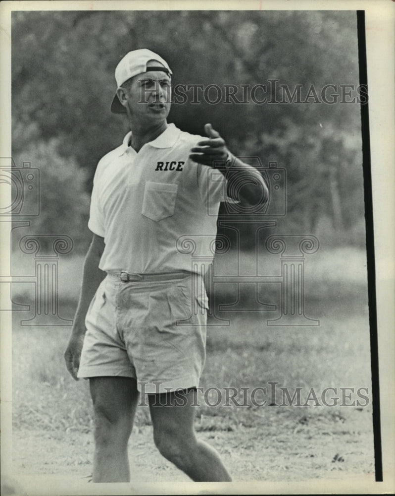 1970 Press Photo Rice University's defensive line coach Bob Bossons - hcs03078- Historic Images
