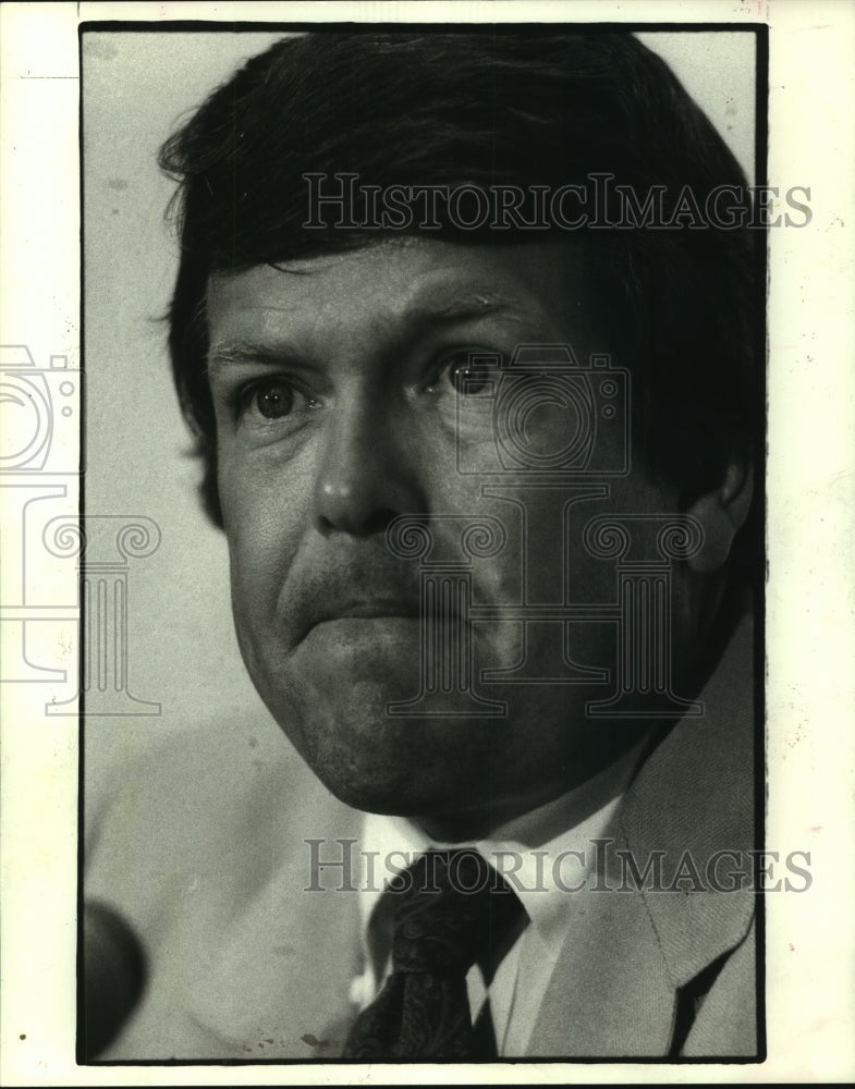 1985 Press Photo University of Houston Athletic Director Tom Ford. - hcs05229 - Historic Images