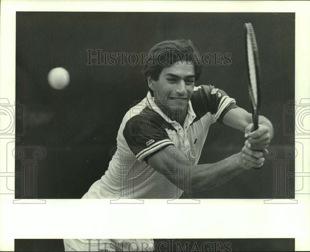 1987 Press Photo Professional tennis player Sammy Giammalva of the United States - Historic Images