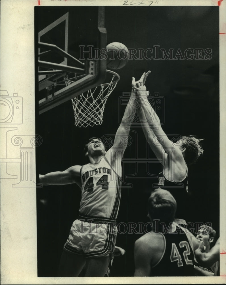 1971 University of Houston's Bob Hall leaps for a rebound. - Historic Images