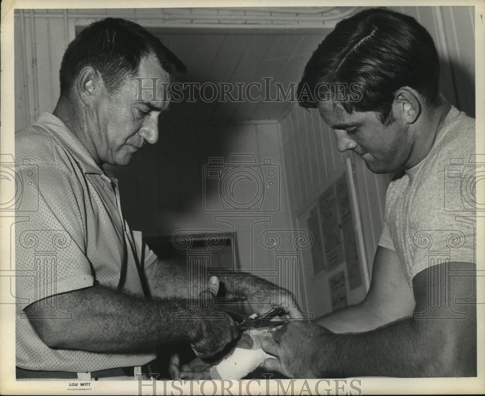1970 Canadian boxer Bobby Gunn and his trainer Duley. - Historic Images