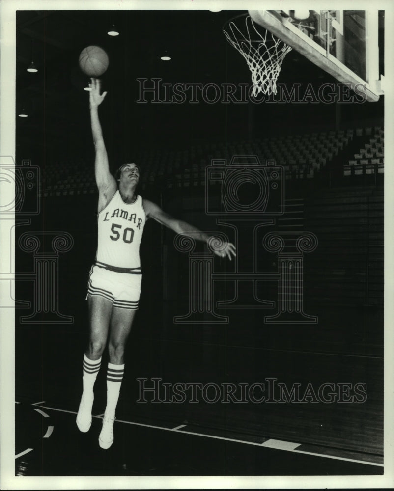 1976 Press Photo Lamar University basketball player Pat Bardwell. - hcs07930 - Historic Images