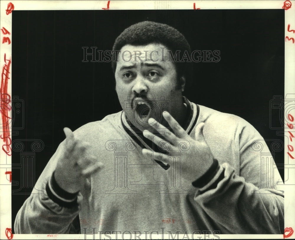 1980 Press Photo University of Houston assistant coach, Terry Kirkpatrick. - Historic Images